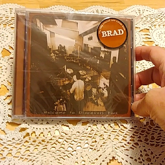 Music CD, Brad Welcome to Discovery Park, new in plastic - Picture 1 of 4